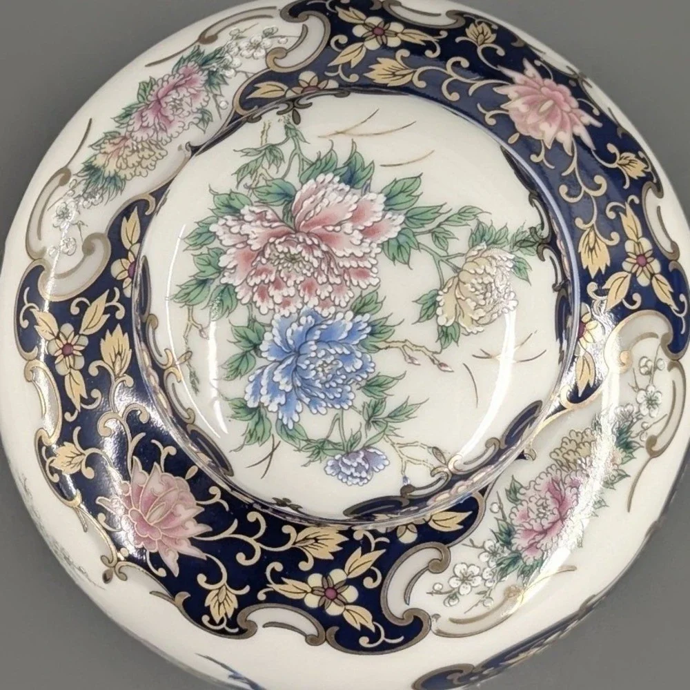 Toyo Japan Porcelain Ginger Jar Peacock Floral Gold Gilt Cobalt Blue 6 Inch